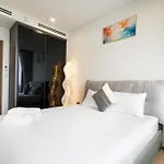 Kn Holiday Apartment In Lumiere Riverside
