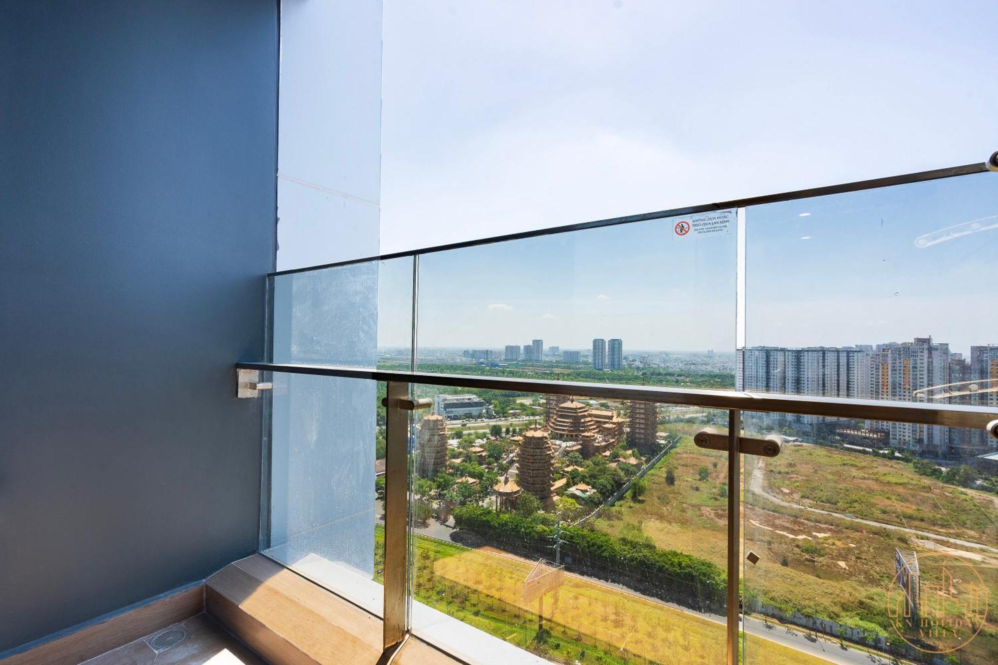 Kn In Lumiere Riverside * TP. Hồ Chí Minh